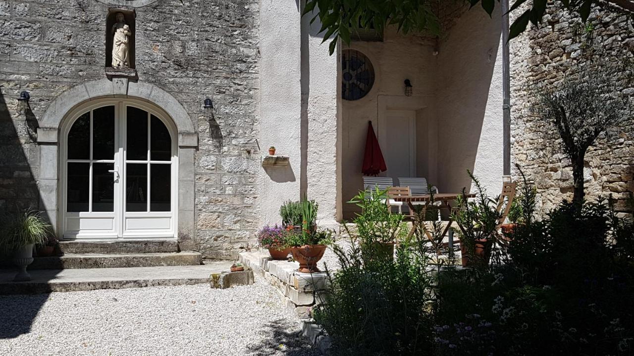 Le Clos - La Chapelle Lombard  Екстериор снимка