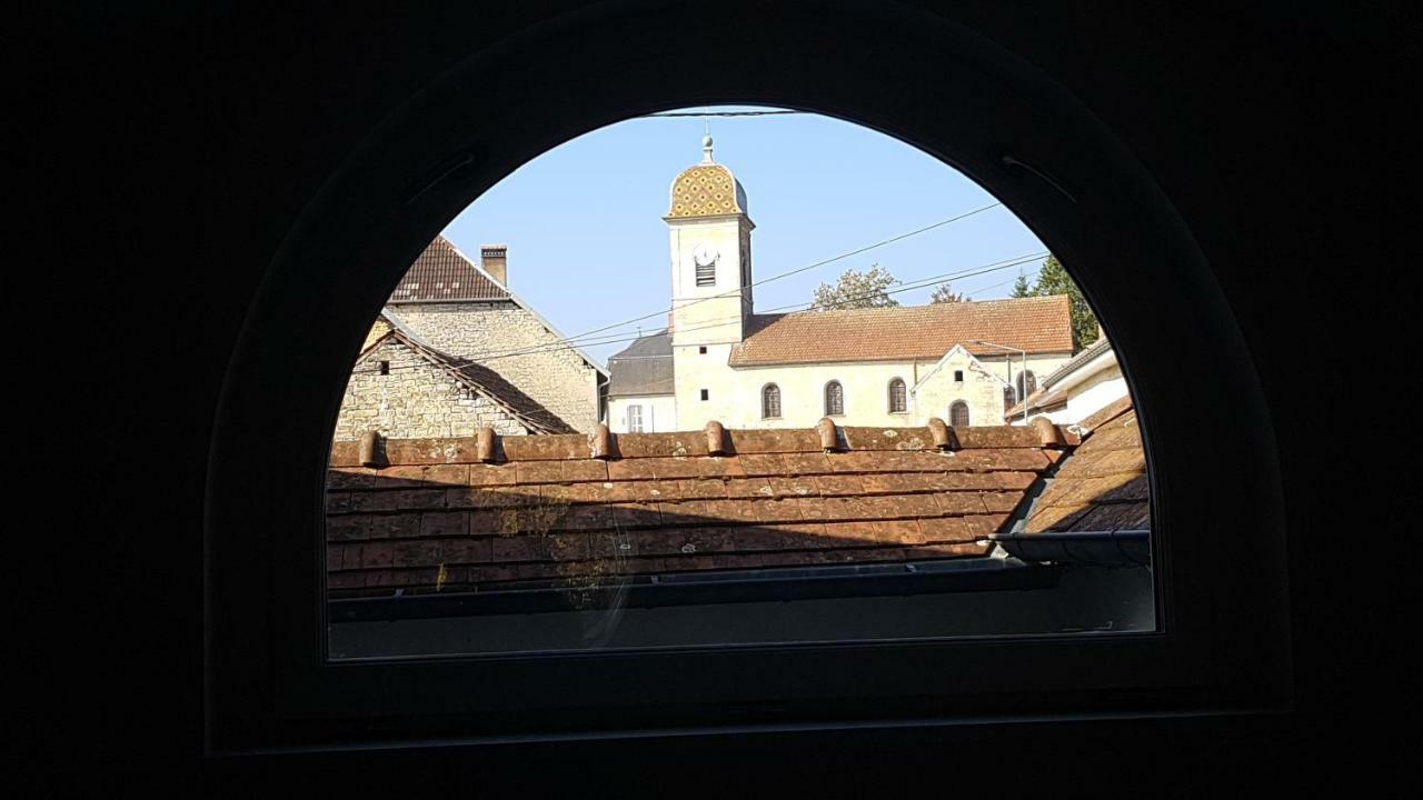 Le Clos - La Chapelle Lombard  Екстериор снимка