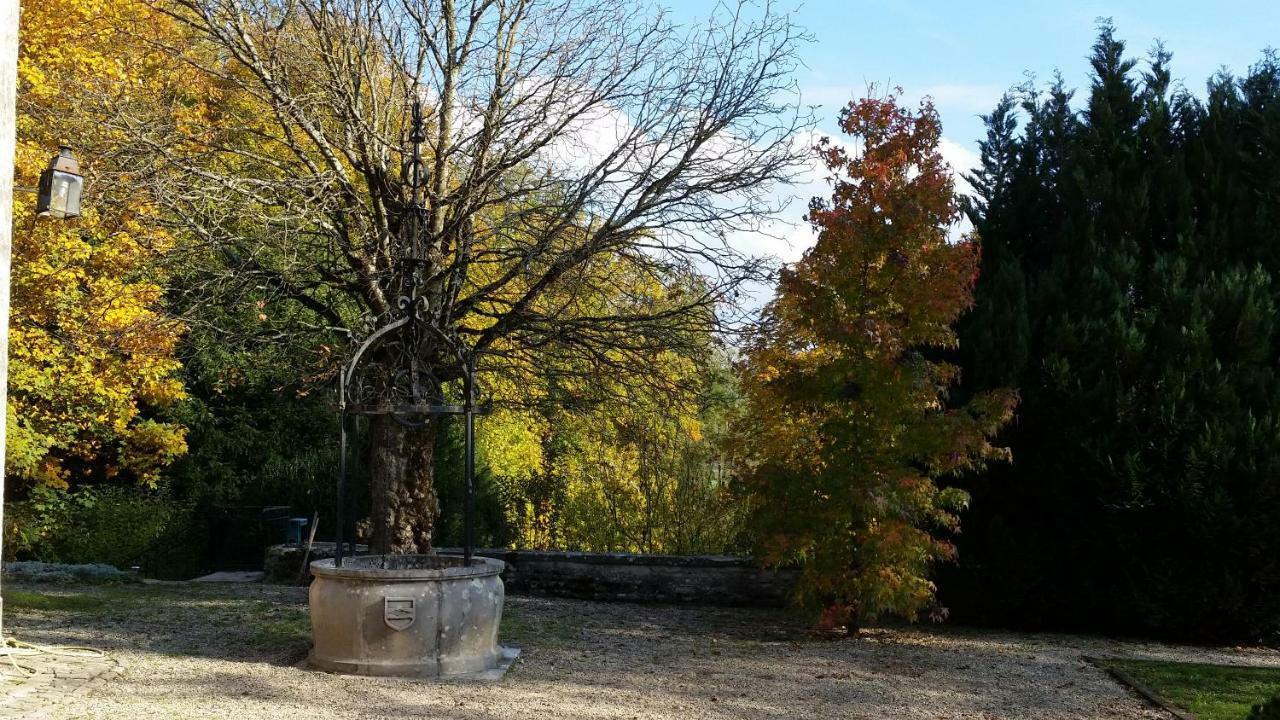 Le Clos - La Chapelle Lombard  Екстериор снимка